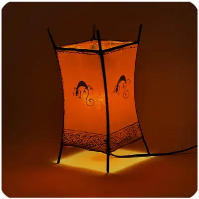 Immagine prodotto di Lampada orientale Lampada all'henné Lampada in pelle marocchina Lampada da tavolo Lampada da terra Carree Gecko 30 cm, arancione