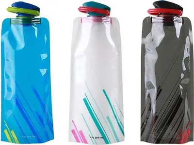 Obrázek produktu pro Sportovní láhev pro dospělé a děti – 700 ml – bez BPA – flexibilní sportovní láhev s klipem pro volnočasové aktivity – láhev na vodu s mechanismem pro snadné pití