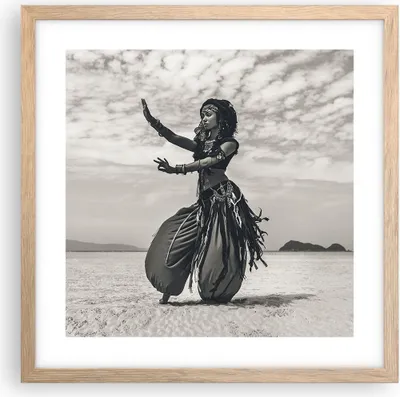 Produktbild von Gerahmtes Poster - Rahmen in heller Eiche - Tänzer Folk Oriental - 40x40 cm - Wand Bild - Wanddeko - Wandbilder - Kunstposter - Wandposter - Bilderrahmen - Bilder - Kunstdruck - P2NAC40x40-4445