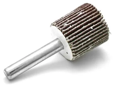 Produktbild von Molatrade Fächerscheibe 20 x 20 mm Ø 6 mm P40 auf Schaft