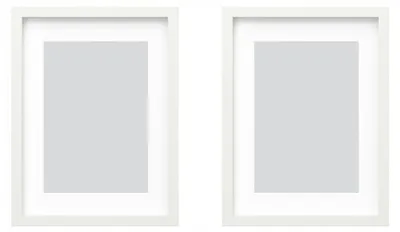 Produktbild von IKEA RODALM Bilderrahmen weiß 30x40 cm
