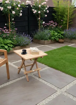 Produktbild von Garten Teakholz Beistelltisch zusammenklappbar 50x50x45 | Klappbarer Picknicktisch aus Holz