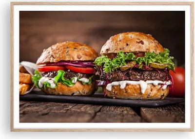 Produktbild von Gerahmtes Poster - Rahmen in heller Eiche - Amerikaner Hamburger Essen Barbecue - 100x70 cm - Wand Bild - Wanddeko - Wandbilder - Wandposter - Bilderrahmen - Bilder - Kunstdruck - P2NAA100x70-2869