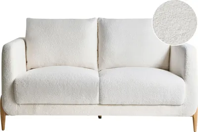 Produktbild von BELIANI 2-Sitzer Sofa Weiß Bouclé Gepolstert mit Hellen Holzbeinen Schmale Armlehnen Lose Rückenkissen Modernes Polstersofa Teddyfell Sofa