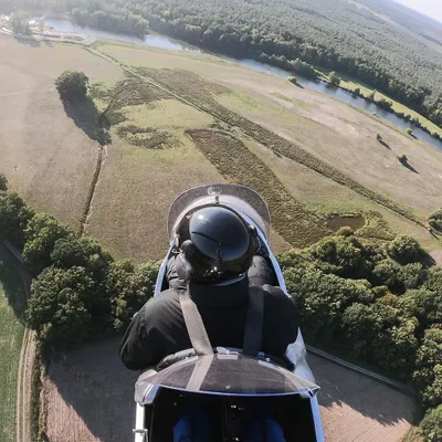 Produktbild von Jochen Schweizer Tragschrauber Rundflug Hodenhagen (30 Min.); Erlebnis verschenken oder selbst erleben; Gutschein gültig für 1 Person Gruppengröße: 1-5 Personen