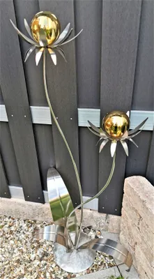 Produktbild von Skulptur Blume Milano Edelstahl 120 cm mit Kugel Edelstahl gold poliert mit Standfuß Dekoration Gartendeko