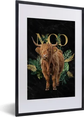 Produktbild von MuchoWow® Gerahmtes Poster Kuh - Schottischer Highlander - Pflanzen 40x60 cm - Poster mit Schwarzem Bilderrahmen Wandposter Rahmen Foto Bilder - Poster in Rahmen