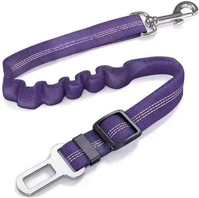 Produktbild von Sicherheitsgurt für Hunde mit Reflexion, elastische Leine, schlagzähe Kabel, für alle Fahrzeugtypen geeignet, für Hunde und Katzen geeignet, blaue Farbe.
