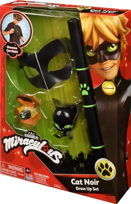 The image shows the packaging of a Cat Noir dress-up set from Miraculous.
