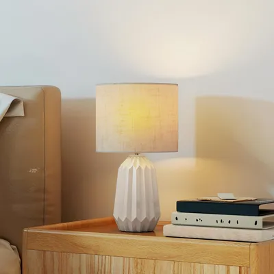 Produktbild von Tischlampe Vintage mit Leinen Schirms – Nachttischlampe Beige E27, 39cm Retro Tischleuchte mit Wippschalter für Schlafzimmer & Wohnzimmer.