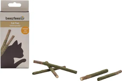 Produktbild von Beeztees Katzenspielzeug Matatabi und Catnip Sticks - 5 Stück