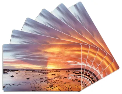 Produktbild von Wallario Frühstücksbrettchen 6er Set aus Glas, je 14 x 23 cm, mit rutschfesten Füßen, Motiv Wattwanderung am Meer bei Sonnenuntergang