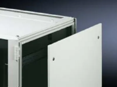 Produktbild von Rittal Seitenwand VE=2 DK 7824200 steckbar 2000x1000mm