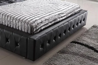 Produktbild von Modernes Hotel Design Bett XXL Betten Luxus Doppel Leder Chesterfield 160x200cm