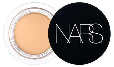 Image de Correcteur matifiant (Soft Matte Complete Concealer) 6,2 g, Truffe