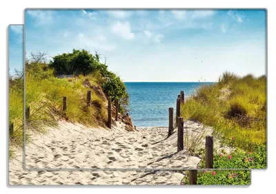 Produktbild von Wallario Frühstücksbrettchen 2er Set aus Glas, je 20 x 30 cm, mit rutschfesten Füßen, Motiv Auf dem Sandweg zum Strand