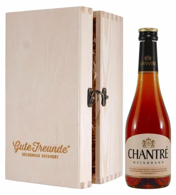 Produktbild von Chantré Weinbrand mit Geschenk-Holzkiste