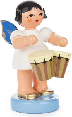 Produktbild von Engel stehend mit Bongotrommeln - Blaue Flügel (6cm) von Kunstgewerbe Uhlig