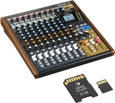 Immagine prodotto di Mixer Tascam Model 12 con scheda di memoria da 32 GB