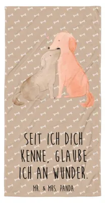 Produktbild von Mr. & Mrs. Panda Handtuch Hunde Liebe - Hundeglück - Geschenk, Optimitisch, Poolhandtuch, Sprüche, Frottee-Handtuch, Strandtuch, Badehandtuch, Herz, Großes, Hundemama