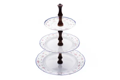 Produktbild von Thun 1794 Rose, dreiteilige Etagere, rote Rosen, tschechisches Porzellan, Thun