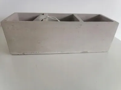 Produktbild von Polnix Länglicher Keramik-Übertopf 22 cm Grau