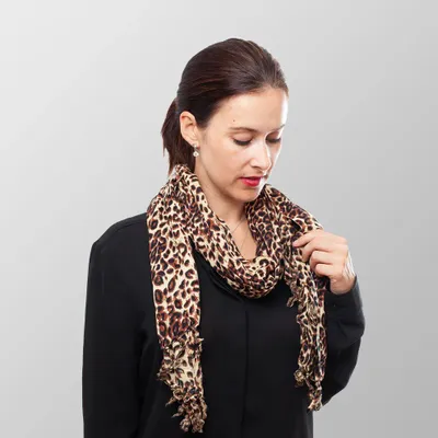 Produktbild von Halstuch für Damen mit Leopardenmuster, Braun, Fransen, 150 x 50 cm
