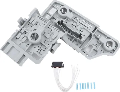 Immagine prodotto di Supporto per lampadina posteriore con cablaggio e morsetti Set di supporto forte per Classe C W204 Berlina 2012-2014 posteriore sinistro: 20482022277