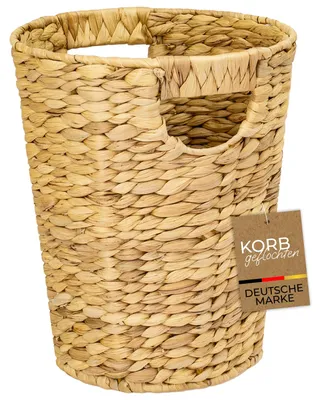 Produktbild von Papierkorb, Aufbewahrungskorb geflochten aus Wasserhyazinthe mit Metallrahmen und Holzgriffen, HMF, 30 cm Höhe, KI-generiertes Bild
