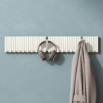 Produktbild von Mai & Mai Kleiderhaken Wandgarderobe Wandhaken aus Holz Garderobe mit 7 magnetischen Klapphaken Garderobenleiste Garderobenhaken Matt weiß Twigro-01