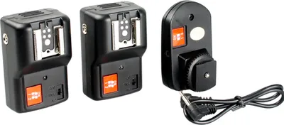 Obrázek produktu pro PT-04GY 4 kanály bezdrátového dálkového spouštění blesku Speedlite Universal - s 1 vysílačem a 2 přijímači pro Canon Nikon Pentax Olympus