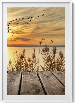 Produktbild von Pier bei Sonnenuntergang– Wandbild mit Rahmen – Gerahmtes Bild  – Wanddekoration – 70x100 cm –  Weiß Rahmen