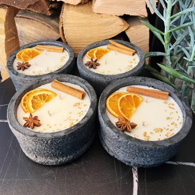 Immagine prodotto di Set di candele artigianali in cemento 4x Black Cinnamon - Candela vegana in