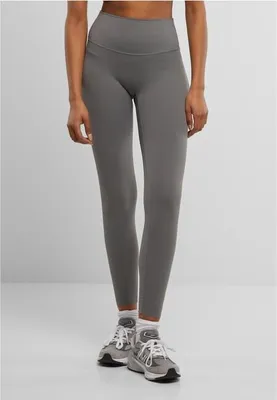 Imagen del producto de Pantalones para mujer URBAN CLASSICS modelo TB7804, color gris, talla XL