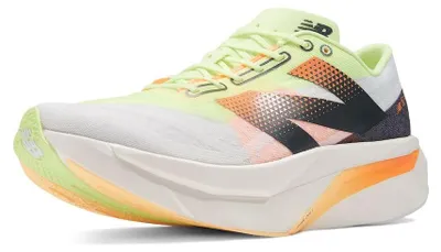 Productafbeelding van New Balance FueCell SuperComp Elite V4 heren hardloopschoenen, wit, maat 44 (US 10)