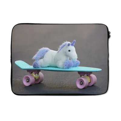 Produktbild von MuchoWow® Laptop Hülle 14 ZollEinhorn auf Skateboard Laptoptasche - Laptoptasche - Stoßsicher - Schutzhaube