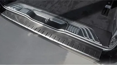 Obrázok produktu pre Chránič hrany kufra Mercedes triedy V 2014- (W447, tmavý, matný, 116cm)