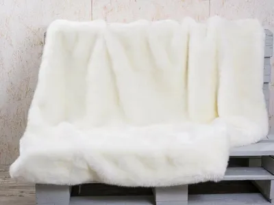 Produktbild von Pad Decke SHERIDAN Felldecke Weiß Kuscheldecke Wohndecke 140x190 Kunstfell