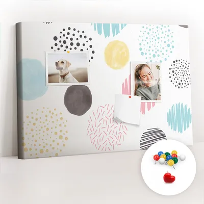 Obrázek produktu pro Korková nástěnka s kolíčky - Tabule s kolíky pro fotografie a poznámky - 60x40 cm - Připínáčky barevné 100 kusů - Geometrický vzor