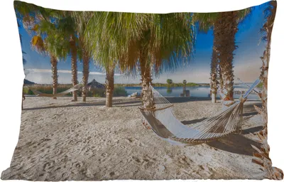 Produktbild von MuchoWow® Outdoor Kissen - Strand - Hängematte - Entspannen - 50x30 cm - Wetterfest - Lounge Kissen - Sofa kissen - Wohnzimmer Dekoration
