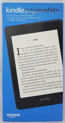 The image shows the retail packaging of a Kindle Paperwhite e-reader.
