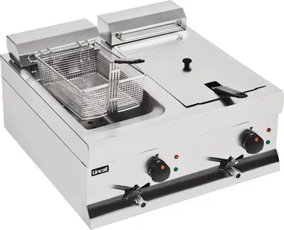 Immagine prodotto di Friggitrice Lincat Silverlink DF66 - 2 x 9 litri, da tavolo, in acciaio inox