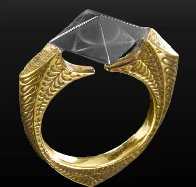 Image de Réplique Harry Potter 1/1 Anneau du Horcruxe de Lord Voldemort (plaqué or)