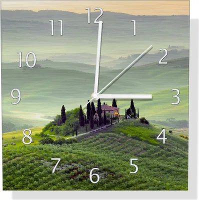 Produktbild von Wallario Design Wanduhr Toskana in Italien aus Aluverbund, Größe 30 x 30 cm