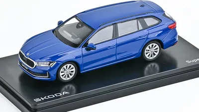 Imagen del producto de Škoda Superb IV Combi (2023), color azul, marca ABREX, escala 1:43