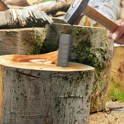 Produktbild von Navaris Aluminium Spaltkeil 2000g - 28x7,5x6cm - gerade Keilform - Holz Spaltkeil für z. B. Kaminholz - Alu Massivkeil Holzspaltkeil - Fällkeil