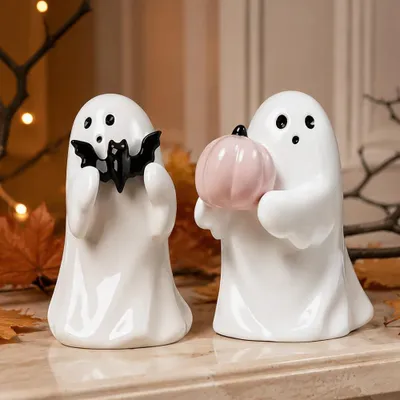 Halloween-Dekoration, 2 Geisterfiguren mit Fledermaus & Kürbis