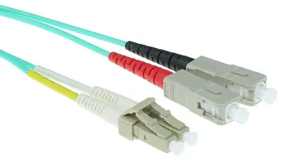 Immagine prodotto di ACT 5 metri LSZH Cavo patch in fibra multimodale 50/125 OM3 duplex con connettori LC e SC