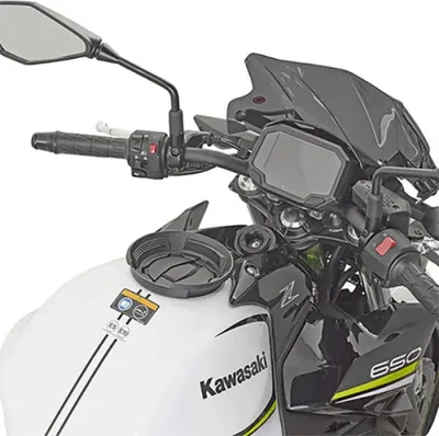 Produktbild von Givi Kawasaki Z 650 Tankring Schwarz  Schwarz One Size