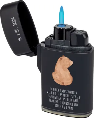 Produktbild von Mr. & Mrs. Panda Feuerzeug Bär Schulterblick - Schwarz - Geschenk, Teddy, Motivation, zigarettenanzünder, Selbstachtung, Bären, Weisheit, Feuerzeuge, anzünder, gas